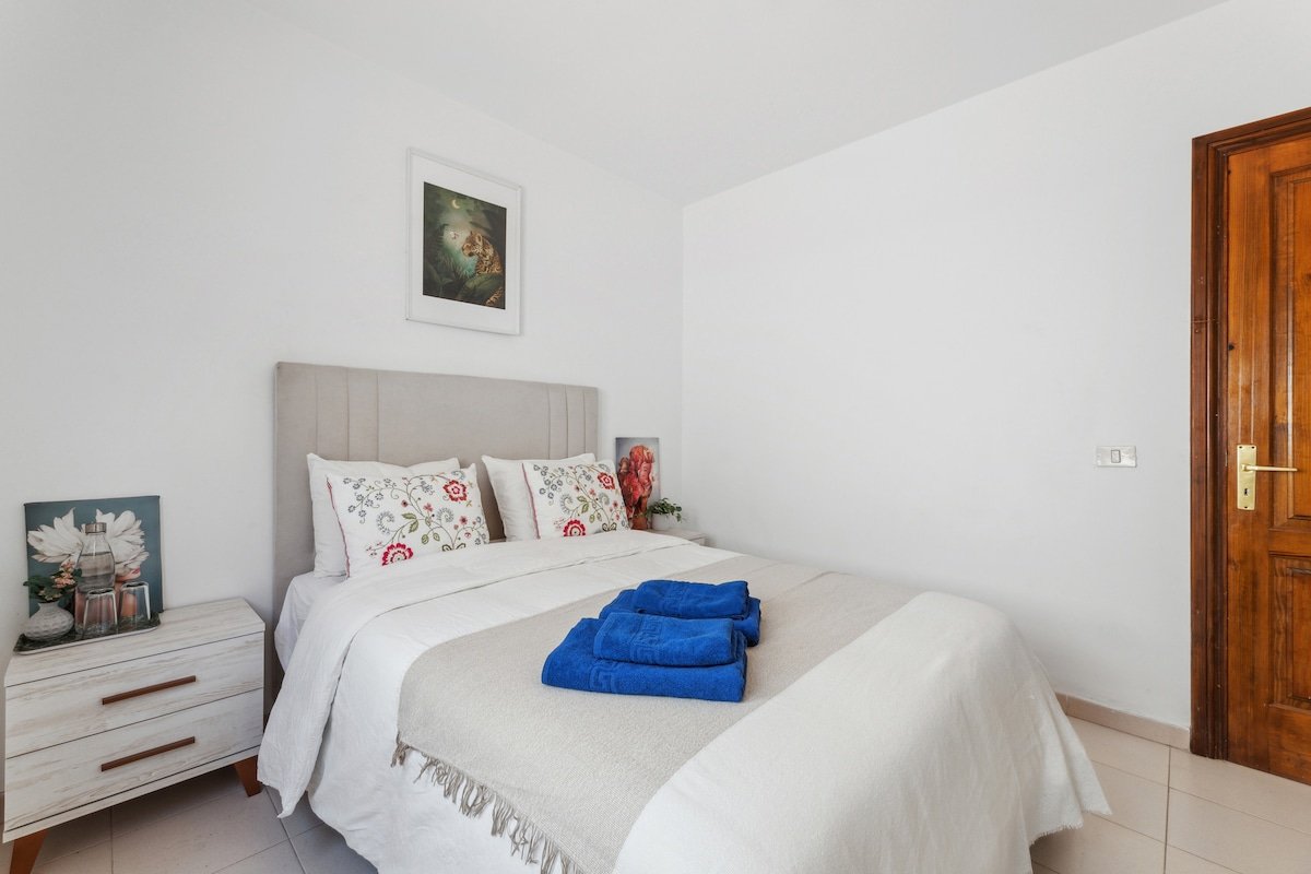 0f955582-47db-48f1-9610-408206ffb0da (1)