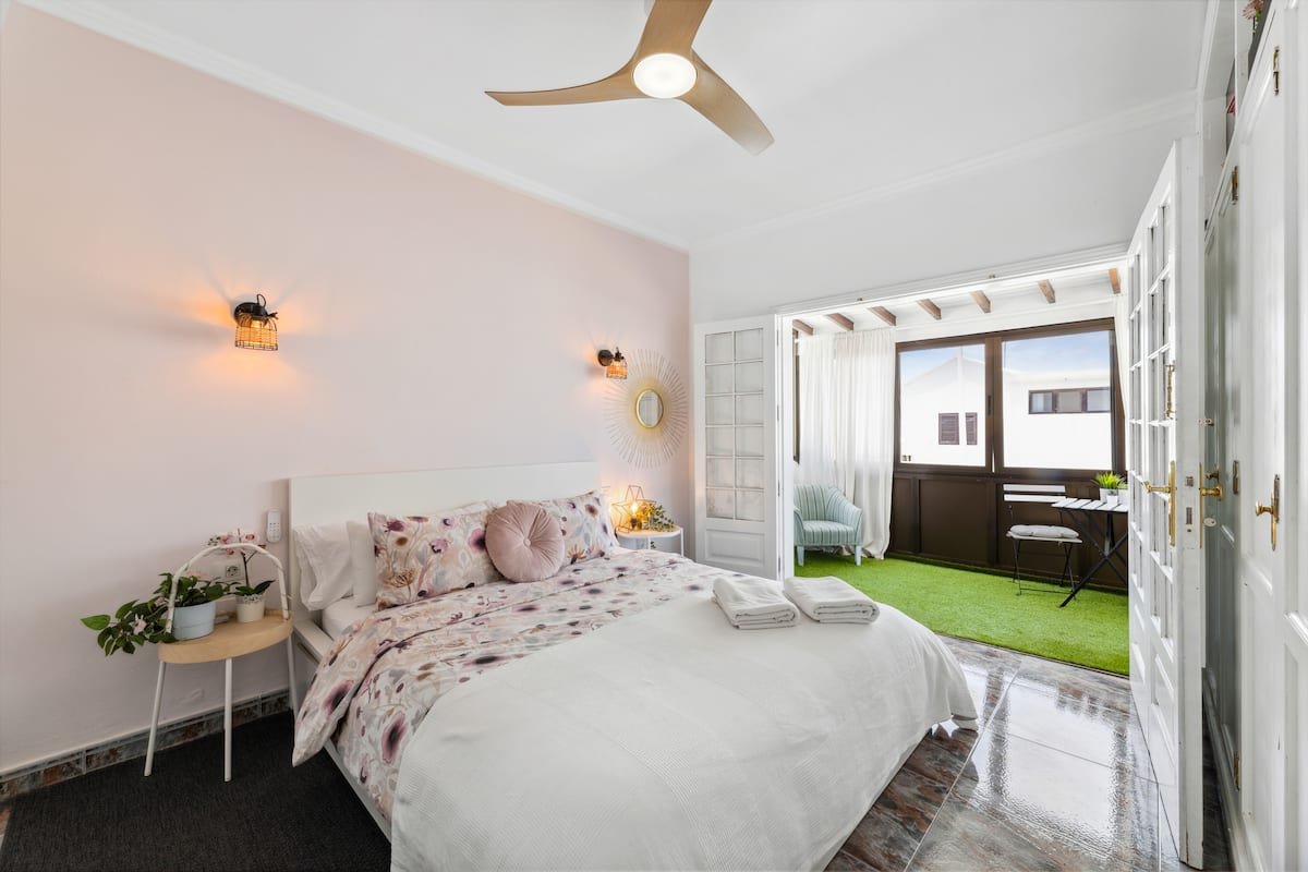 cf360842-ff56-47b3-b70e-c6b21b32182e (2)